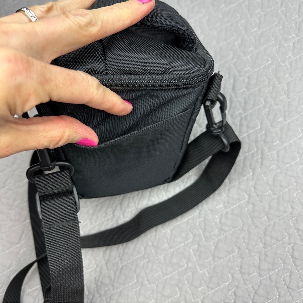 Small Padded Storage Bag 5x5x3" | Camera Case | Case Logic | Black | Crossbody - Picture 6 of 11
